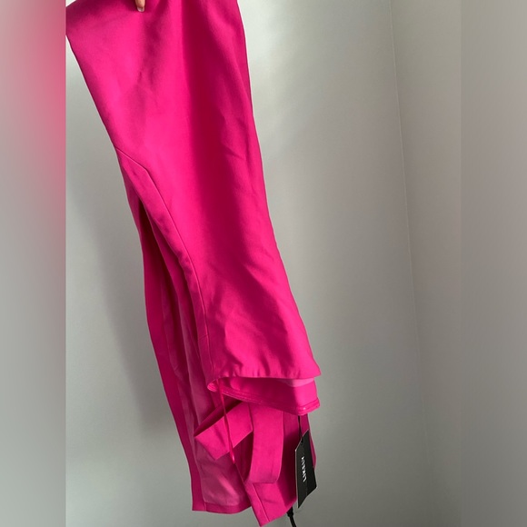 Likely Maxson Asymmetric Cold-Shoulder Evening Gown Fuchsia hot Pink size 2 NWT - Picture 13 of 13